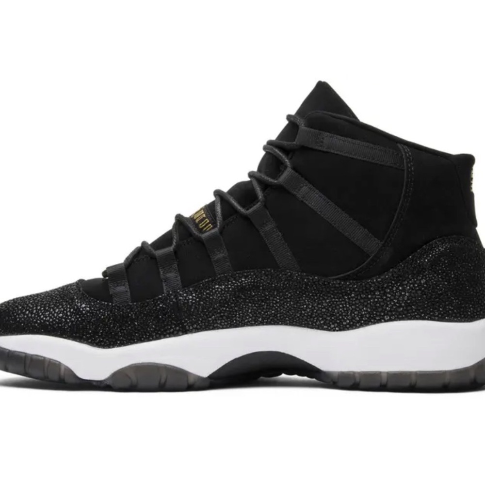 Jordan 11 RETRO HEIRESS BLACK STINGRAY (GS) Release date - 11/24/17 - Picture 9 of 15